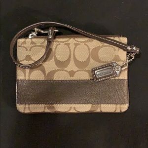Wristlet